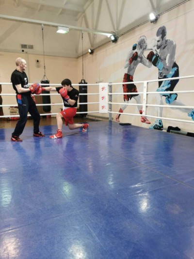Тренировки  по боксу групповые Спорткомплекс МИИТа (12 тренировок) - купить в Хойми